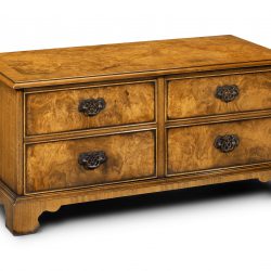 BTV000/102 FLAT FRONT TV/VIDEO BASE: Burr Walnut. W102cm/40in D46cm/18in H51cm/20in